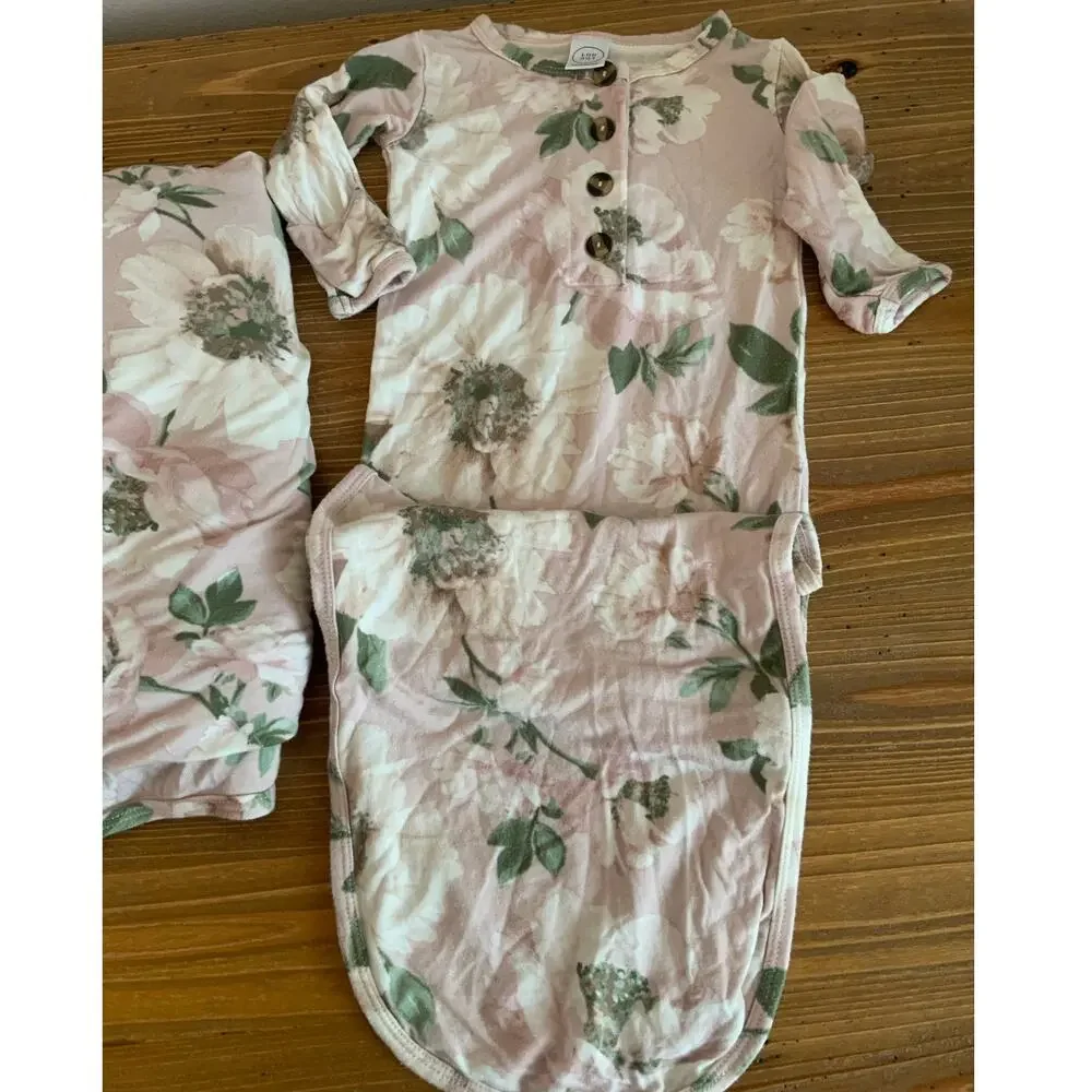 Lou Lou and Company newborn‎ Pink floral gown and swaddle blanket